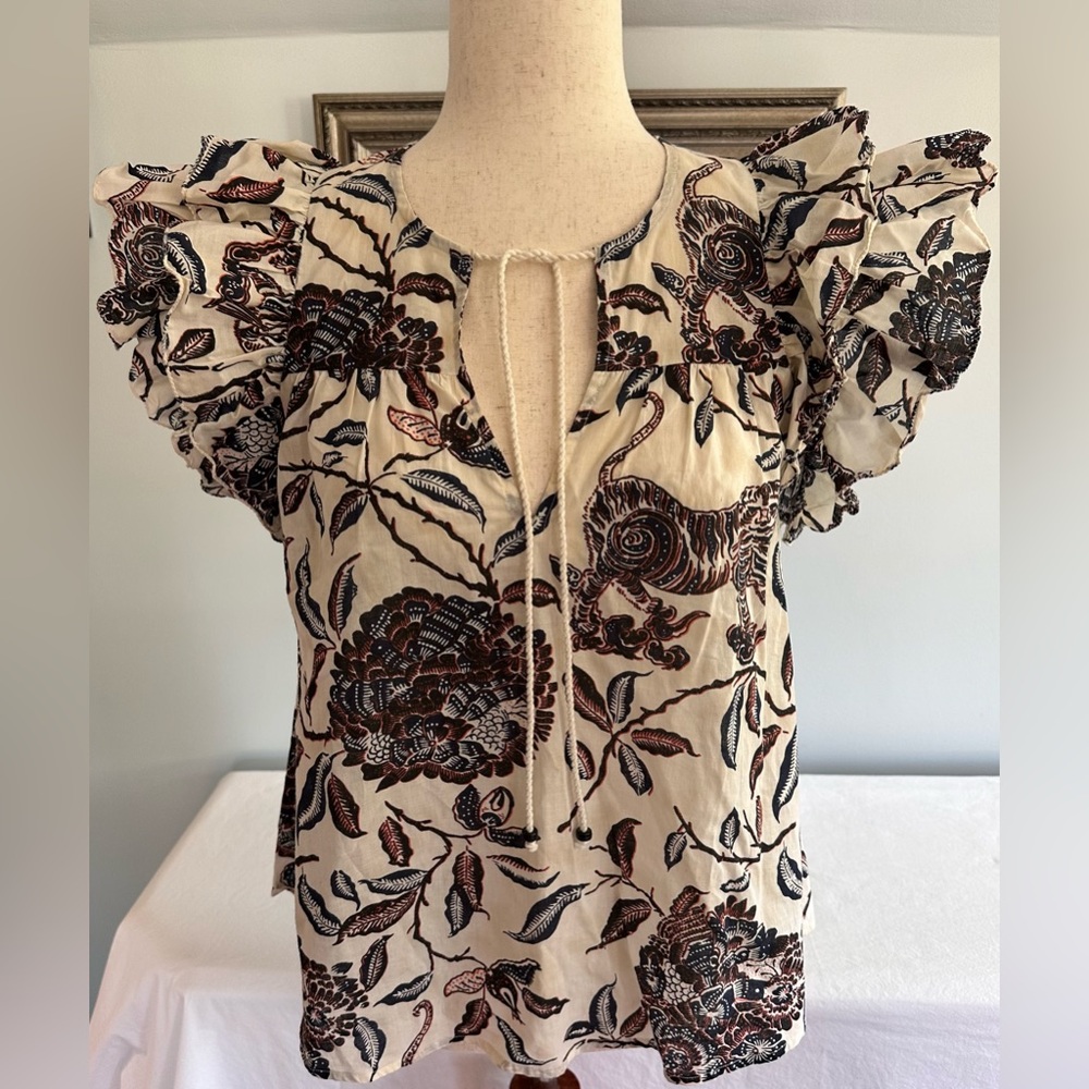House Of Harlow Cream and Black Flutter Sleeve Blouse with Tie Front